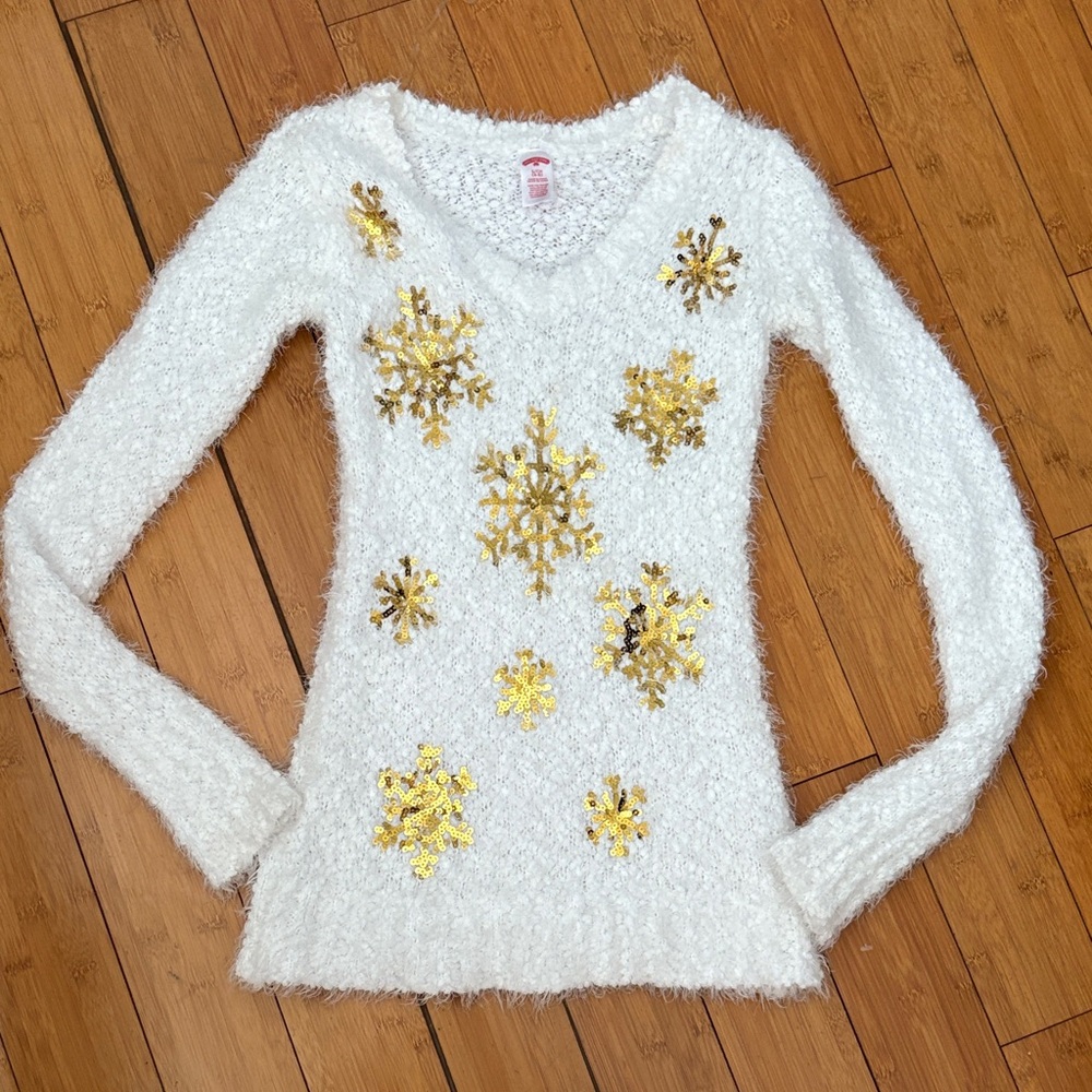 Sequin Holiday White Fuzzy Sweater - S
